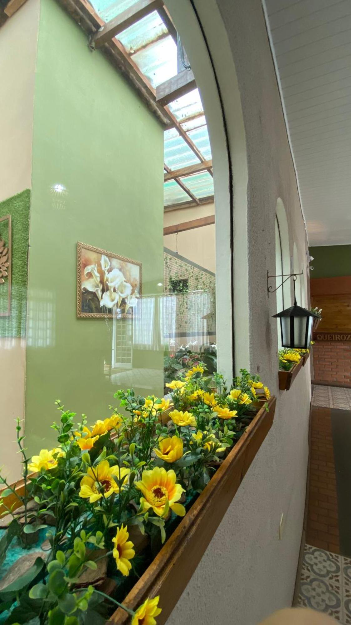 Queiroz Palace Hotel Siqueira Campos Buitenkant foto
